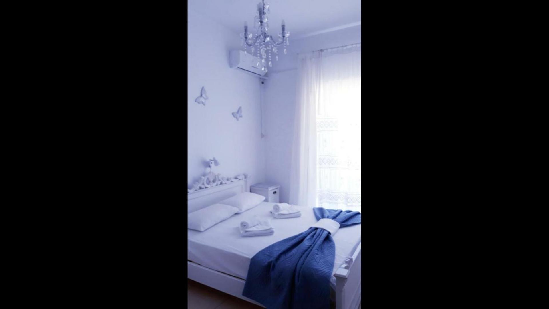 Christos Rooms Palaiochora Habitación foto